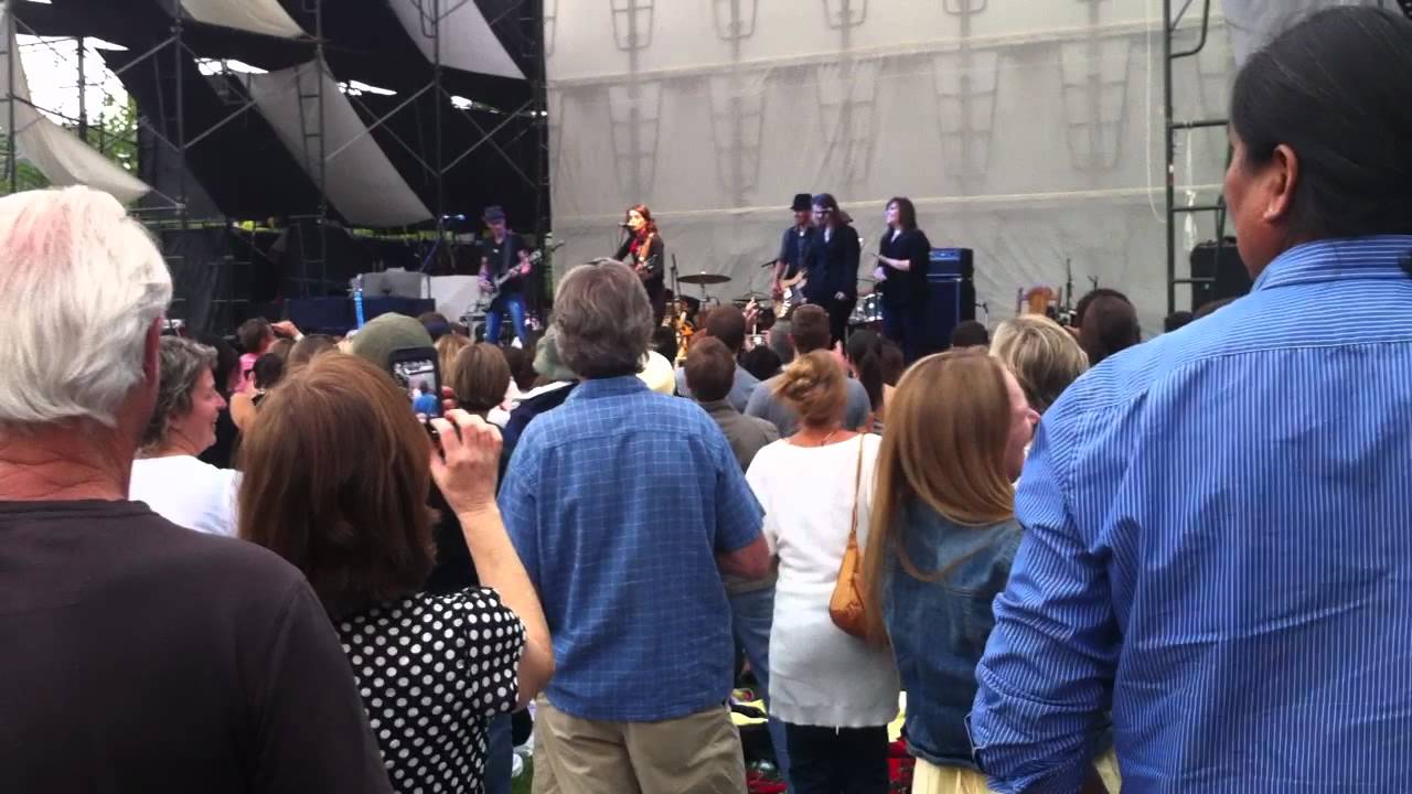 Brandi Carlile - Raise Hell (Live in SLC)