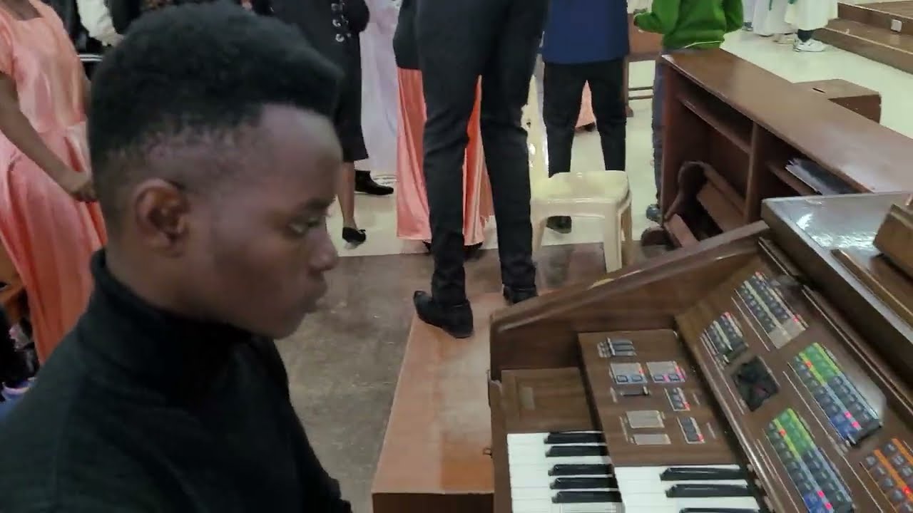 Tuingie Nyumbani mwa Bwana || Twende nyumbani mwa Bwana