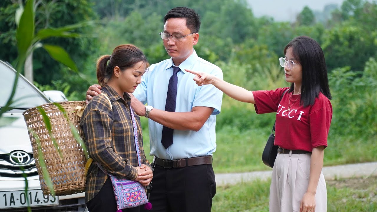 Lisa Agreed to Work at CEO Hung's Company. CEO Hung's Secretary Showed Her Dislike for Lisa