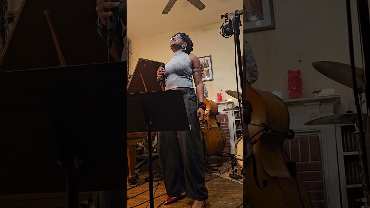 Ekep  Nkwelle with Chris Lewis Quartet at Not So Latin