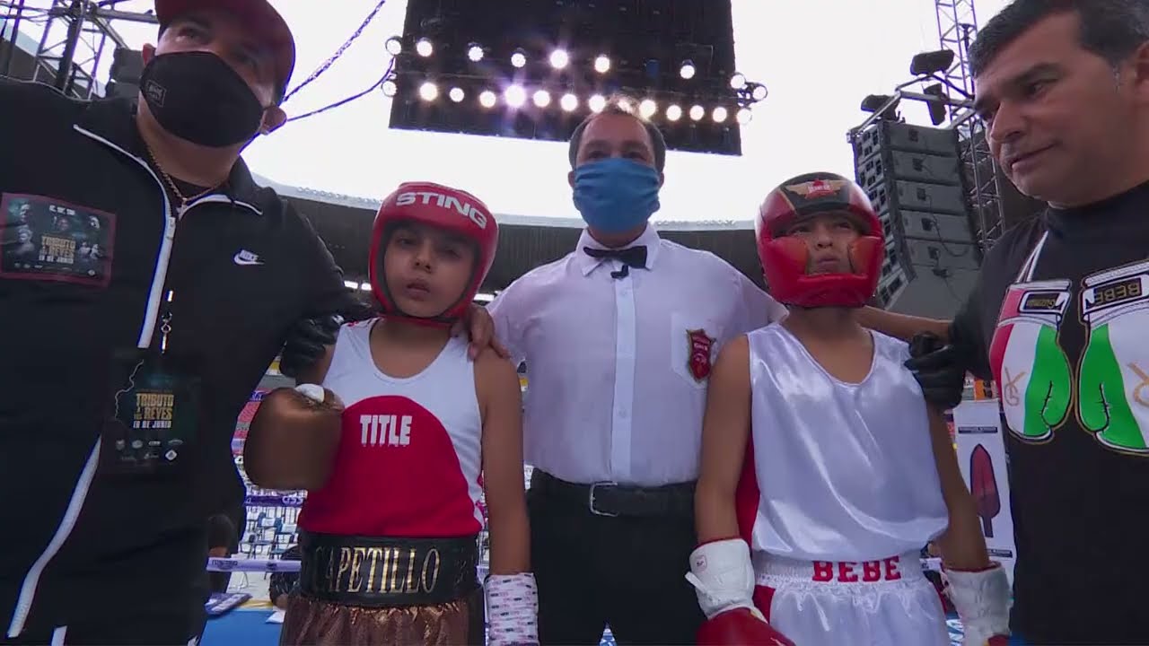 Dylan Capetillo vs Yogaer Guzman in Guadalajara Mexico
