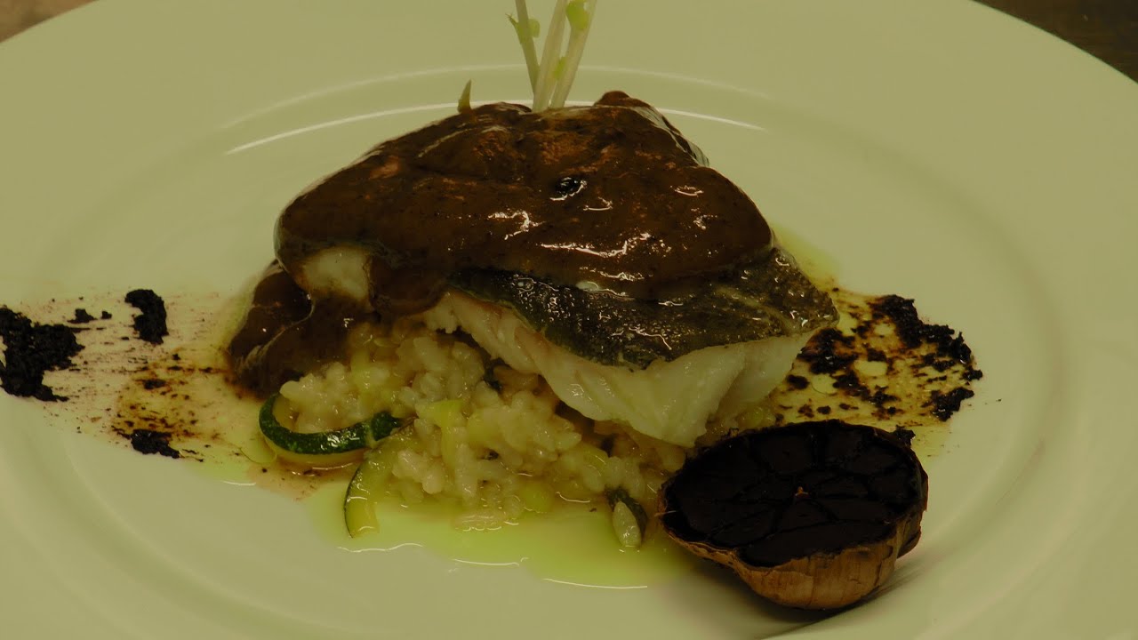 Bacalao al pil pil con ajo negro | LA COCINA de Manuel Barrau