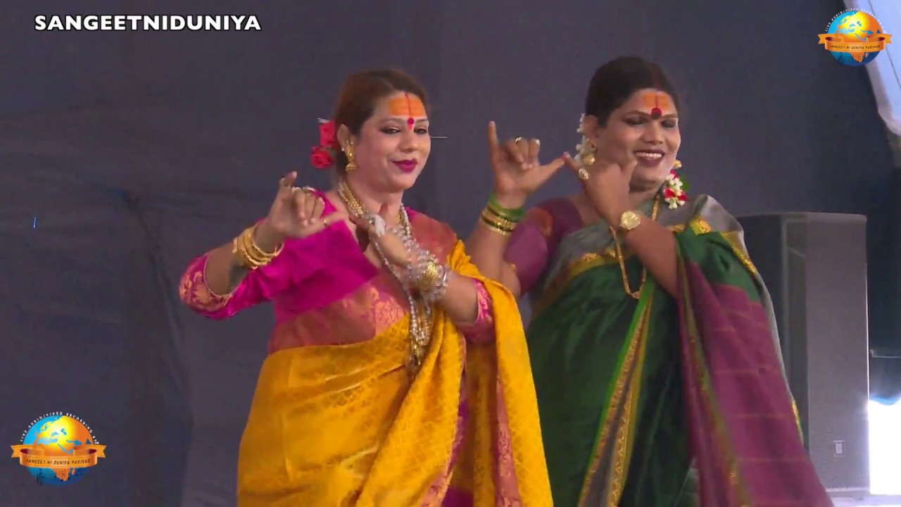 Garba Raas Bhajan by Kinnar Samaj //  Moraribapu Ramkatha Kinnar samaj