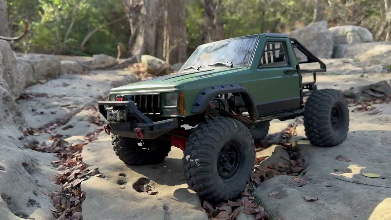 TRX4 Sport with Injora Cherokee body