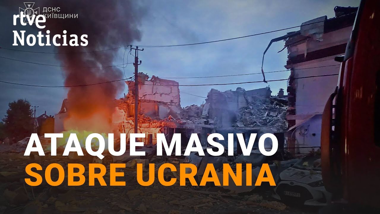 RUSIA lanza CENTENARES de DRONES y MISILES durante más de 12 HORAS I RTVE Noticias