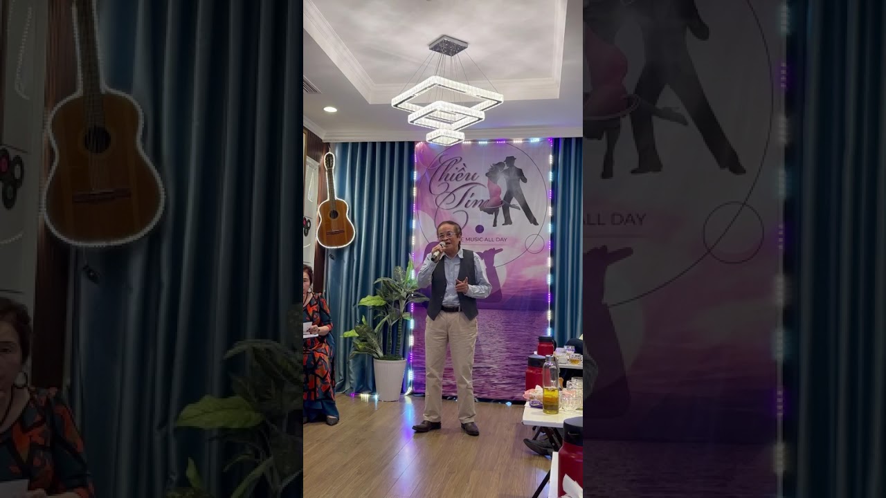 Em yêu anh như yêu câu ví dặm