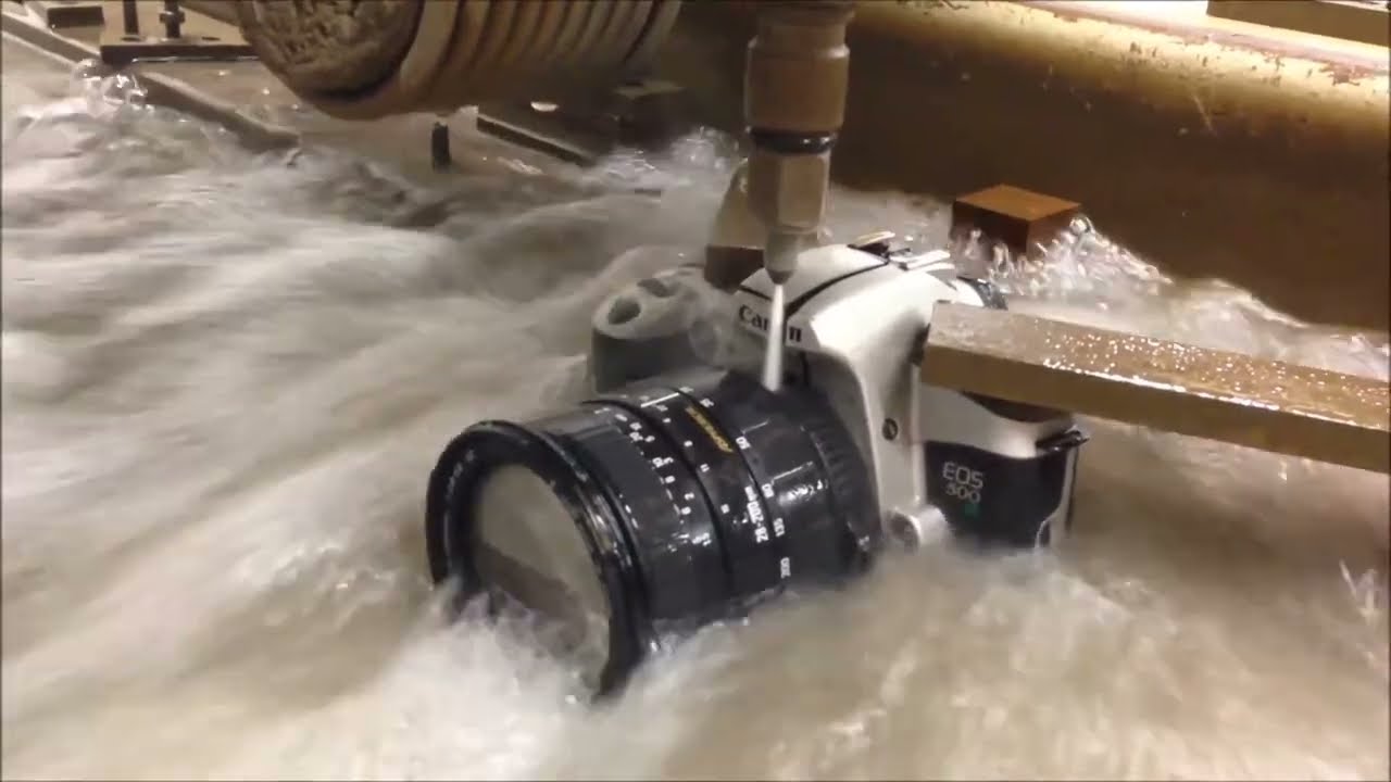 Waterjet cutting Canon Digital Camera - Schneidwerk Hohl