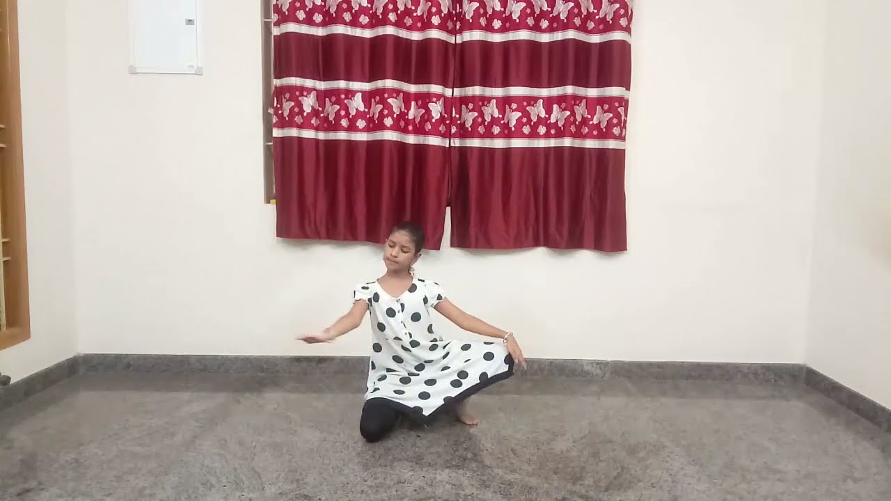 Aanandha yaazhai suchi performance