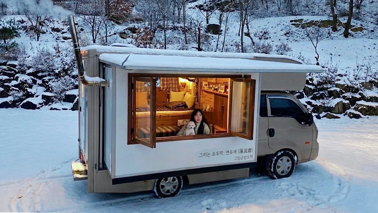 ❄️ Теплый кемпинг с собакой в ​​грузовике во время первого снегопада