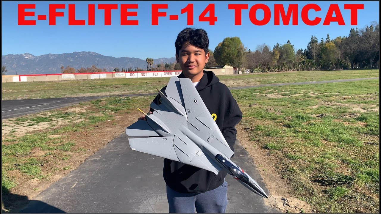 THE E-FLITE F-14 TOMCAT FLIES AGAIN ON FRESH NEW LIPOS!