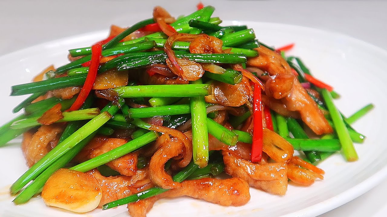 巨好吃的韭菜花炒肉，干香四溢，美味又营养！