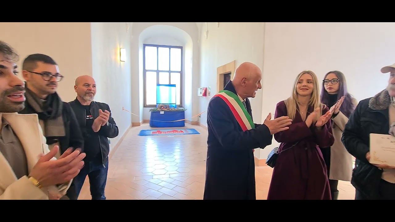 Fiera del Borgo e Mercatini di Natale Domenica 14 Dicembre Inaugurazione Mostra Presepiale