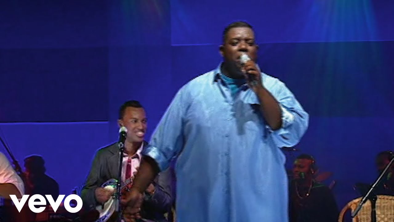 Exaltasamba - Faz Falta - Live from Porto Alcobaça, São Paulo, Brazil/2006 [Music Video]