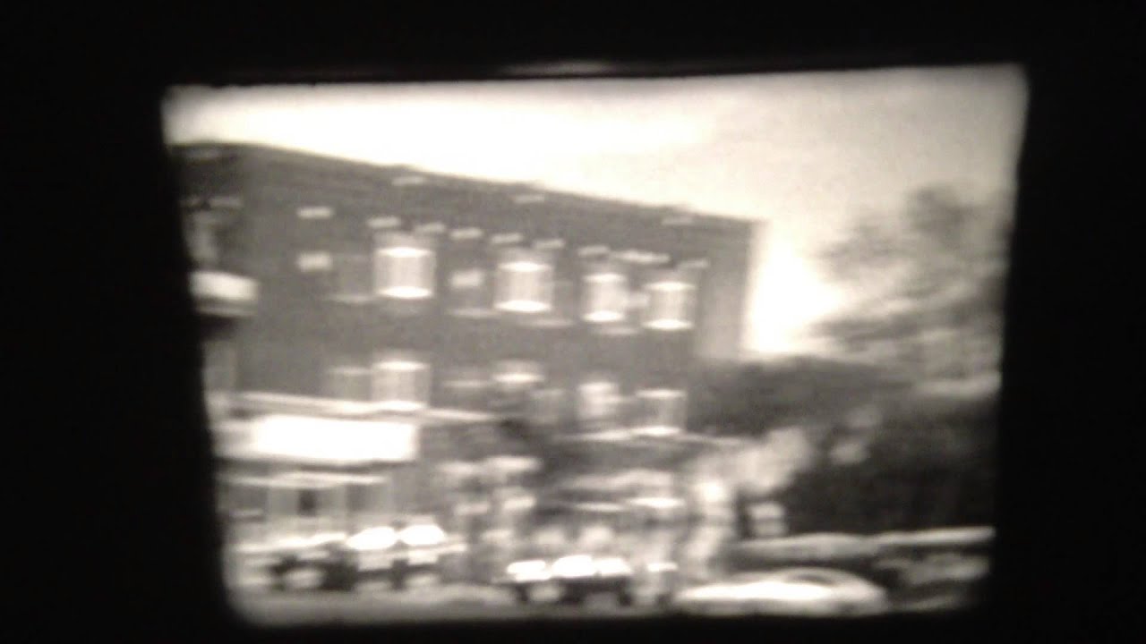 Super 8 Kodak Tri-X Reversal black and white - Montreal 6/21/2013