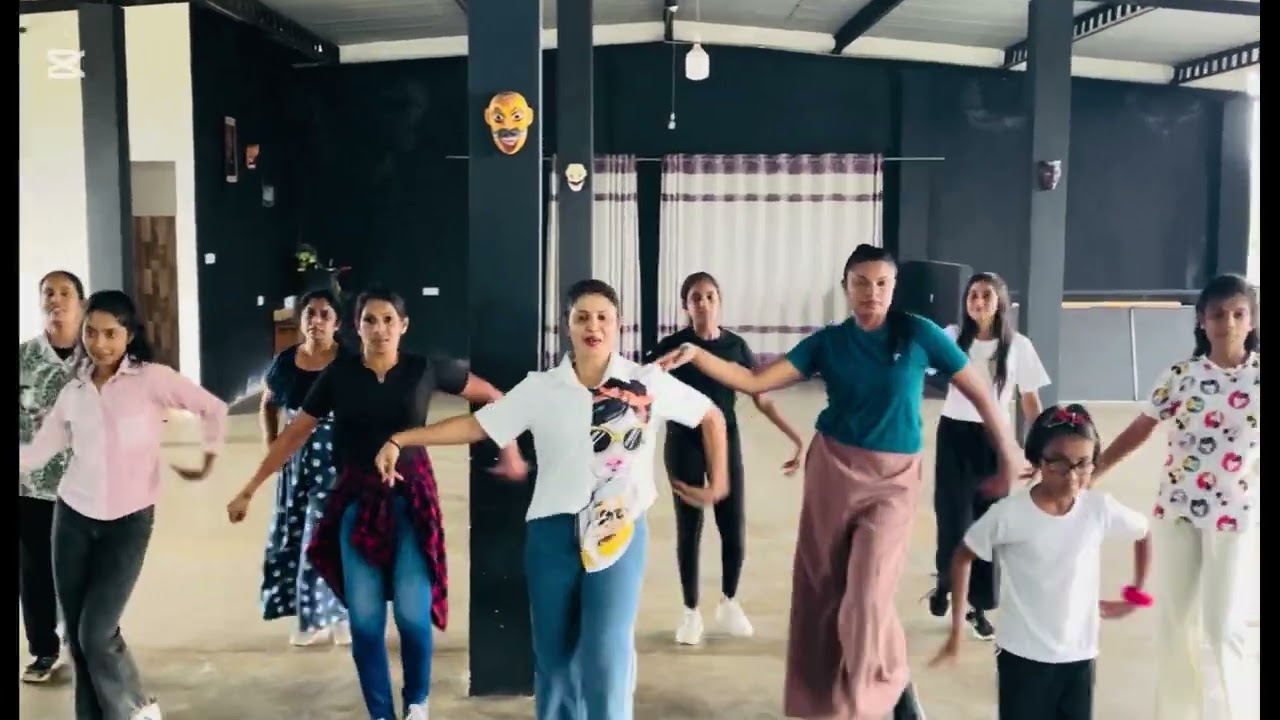 හැඩට නටන කෙල්ලො ටික 😍 #nethalaga #dance #trending #dancetrend #indiatiktok #viraldance #derananews 