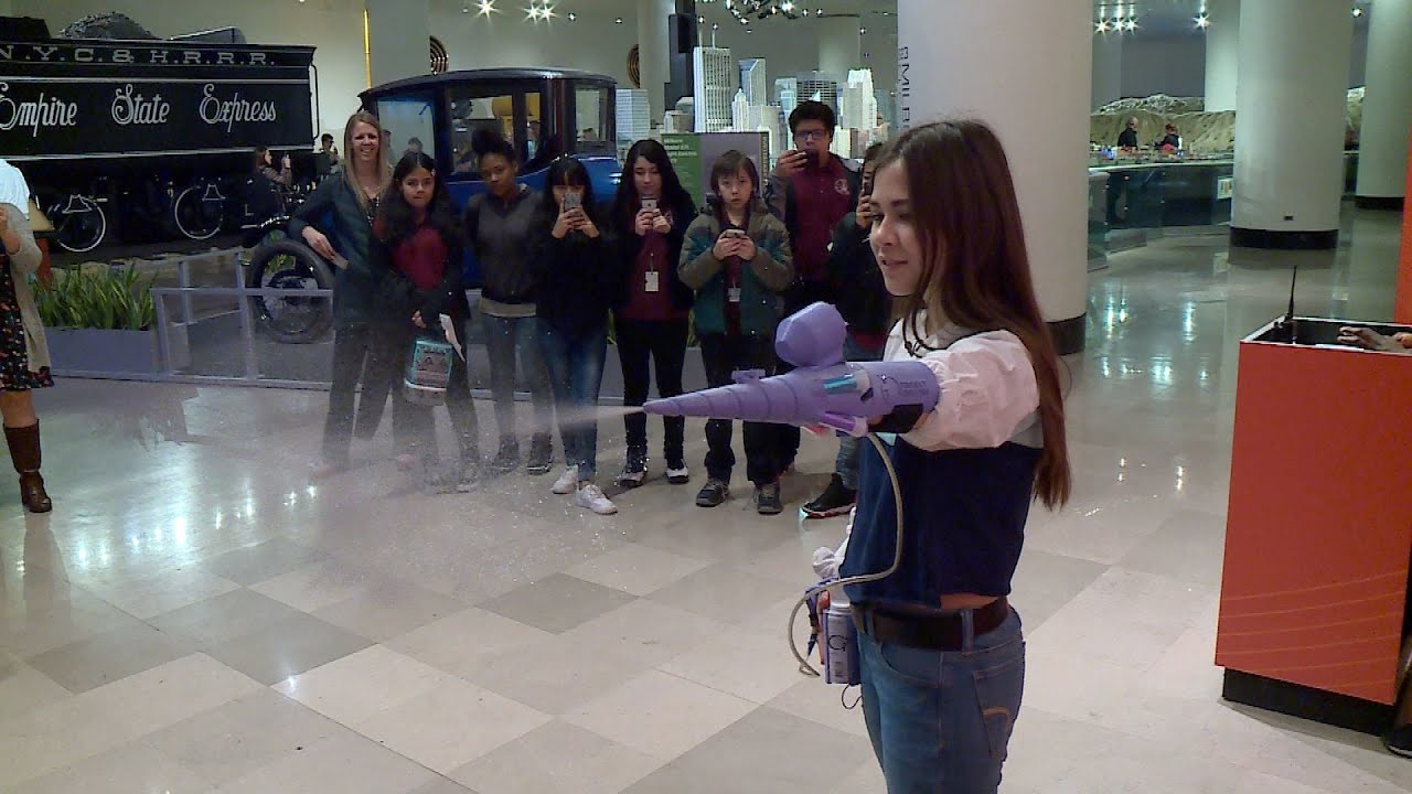 Teen turns prosthetic arm into glitter-shooting unicorn horn