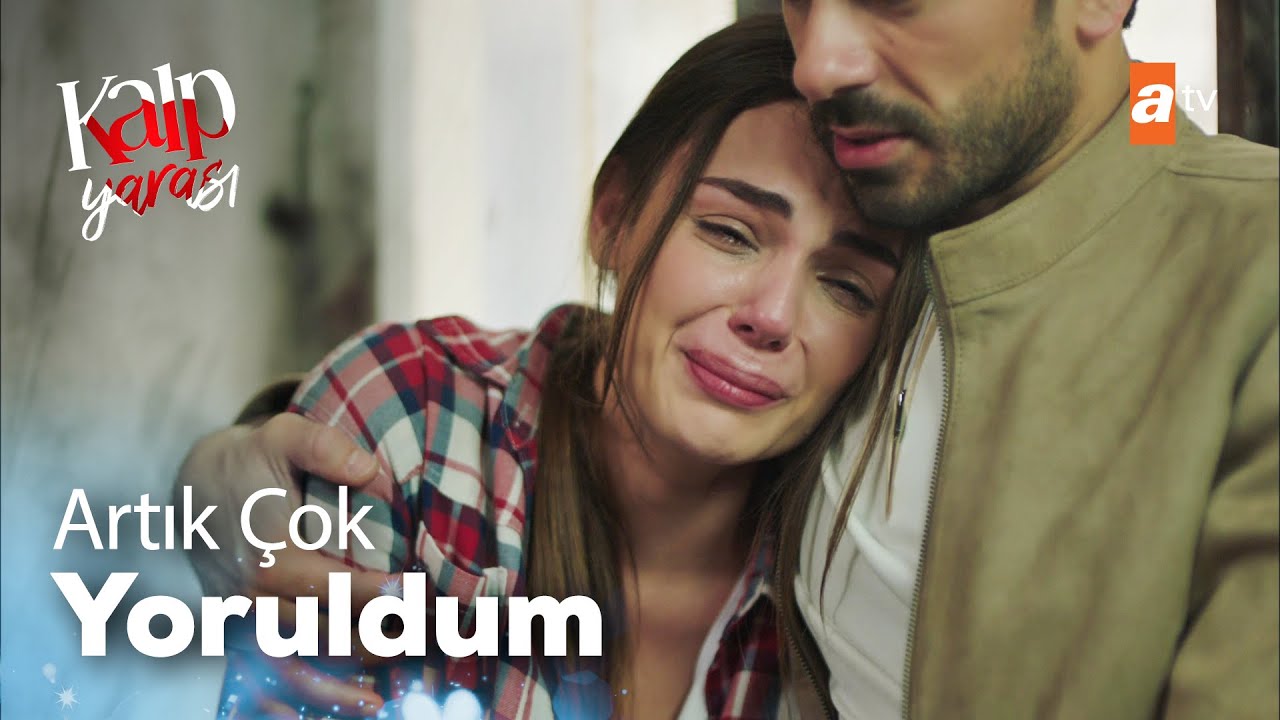 Ayşe, Ferit'in kollarında ağladı 😪 - Kalp Yarası 17. Bölüm
