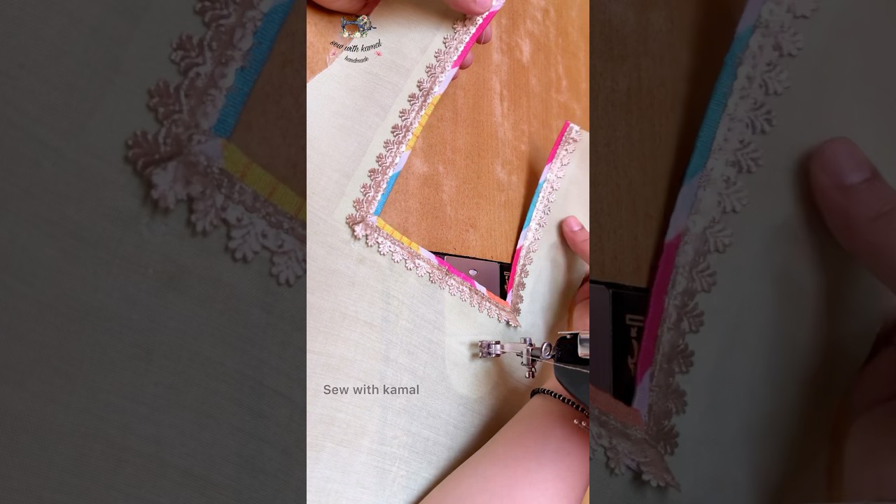 इस तरह Attach करो Lace Square Neck Design पे 👌✨