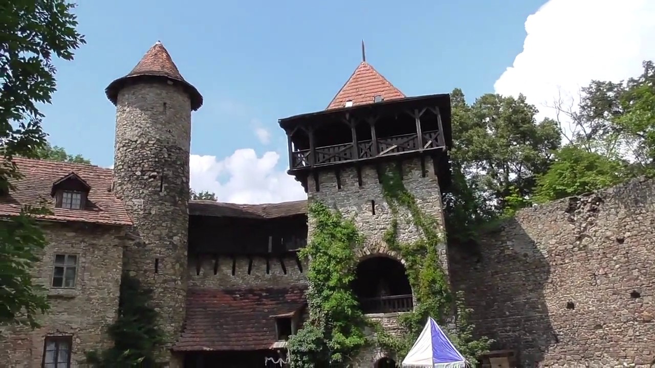 Nov&yacute; Hrad u Adamova