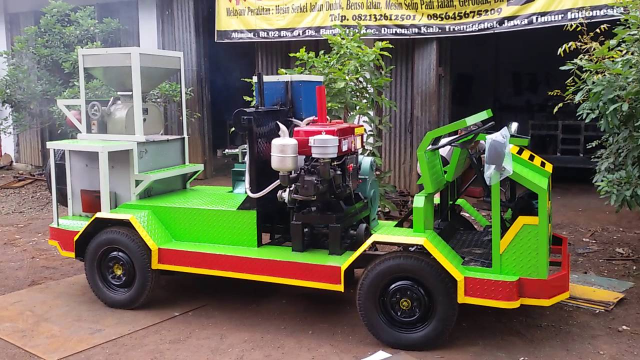 Selep padi jalan / gilingan gabah jalan / penggiling padi sistem mobil