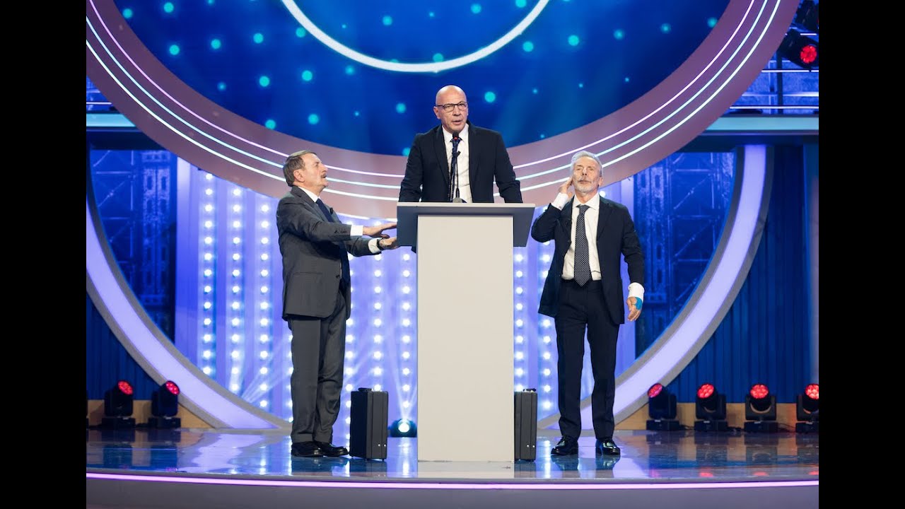 Il ritorno dell'Onorevole Nullazzo con Aldo, Giovanni e Giacomo - GIalappaShow St.6