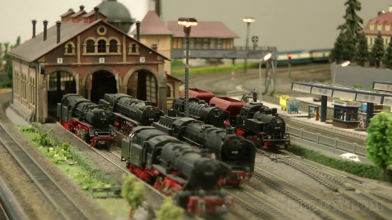 Toy Trains in N Scale - Model Railway Layout from the 1990’s - Germany