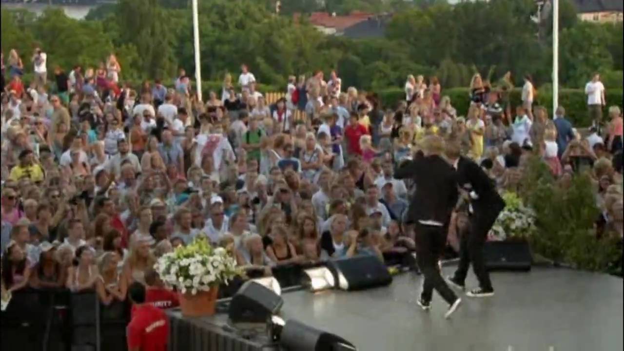 Movits! - Fel Del Av Gården @ Allsång på Skansen 2010