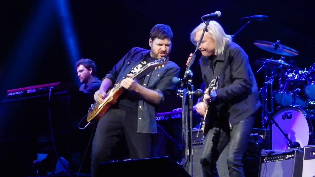 Joe Walsh..The Bomber/Closet Queen/Bolero/Cast Your Fate to the Wind..pt 1..4/25/17..Nashville