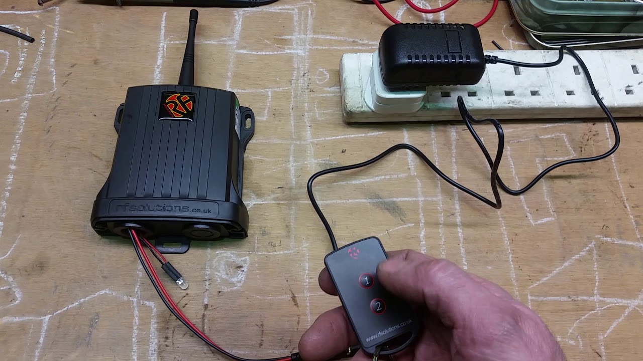 Transmitter receiver for remote control butlers bell