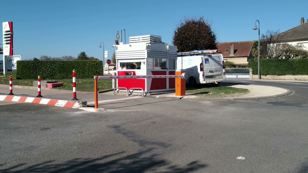 Installation d'une barrière levante automatique à Valence en Poitou 86700