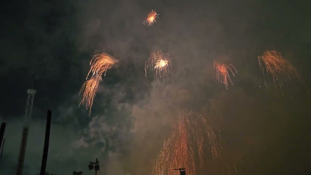 FIREWORKS LA RONDE HOMMAGE A METALLICA FINALE 4K 2023