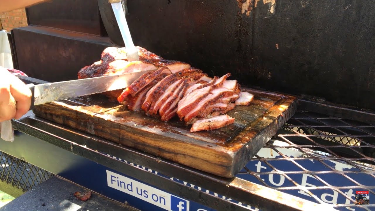 South African Street Food in Pretoria!! Farmers Market!!