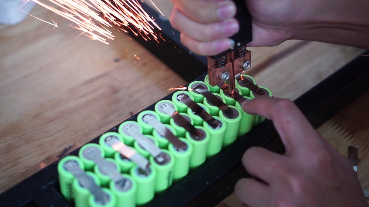 Li-ion Battery Pack & Charger |  bitDad Electric scooter build Part 2