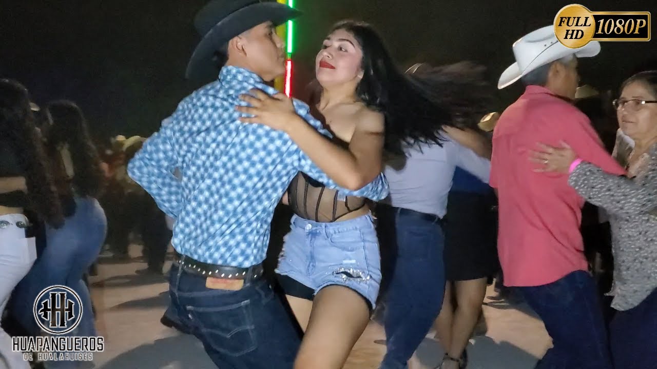 El Empolvado - Los Huapangueros de Hualahuises en Linares NL.