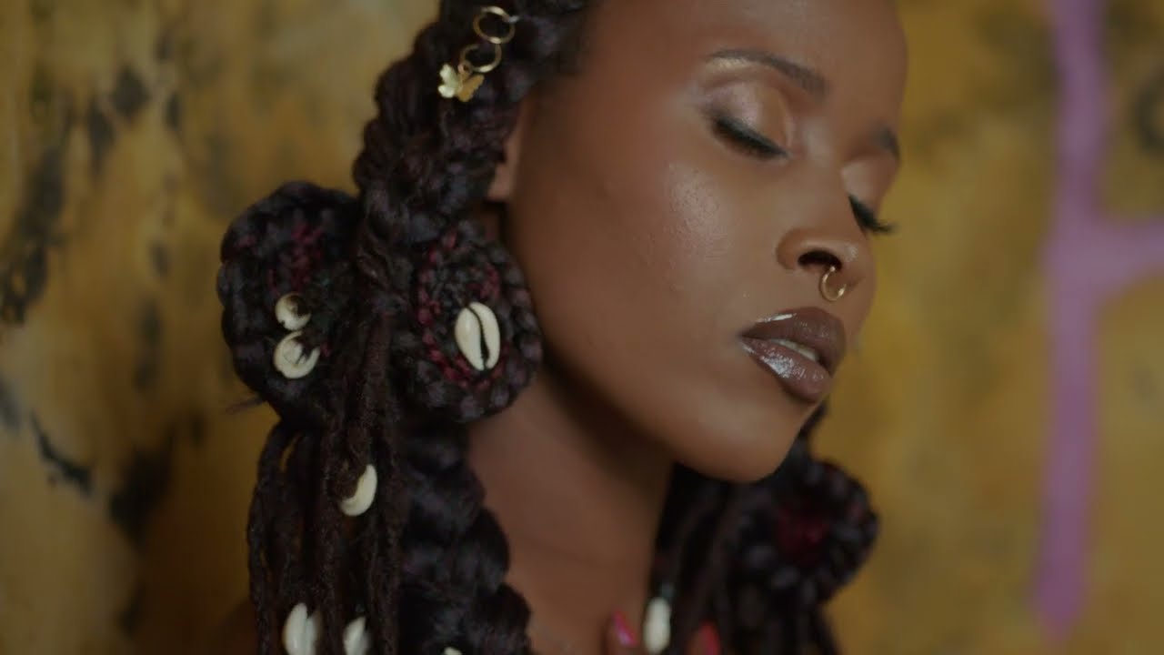 Missy Bity - Djumbulim (Oficial Video)