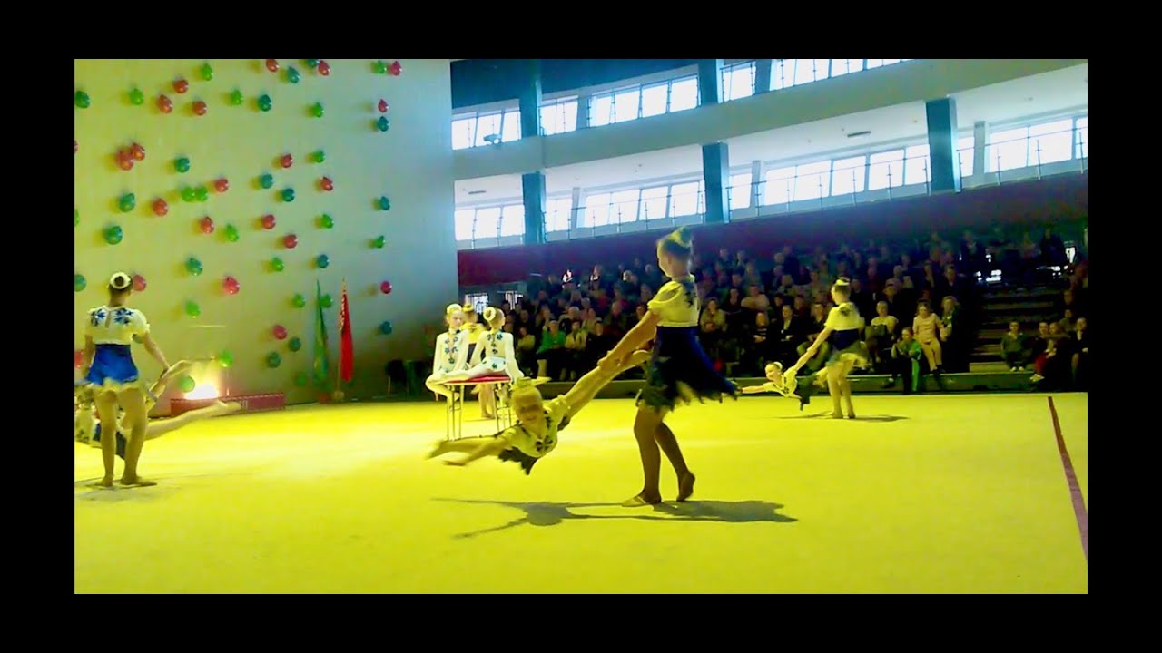 Show of the circus Studio