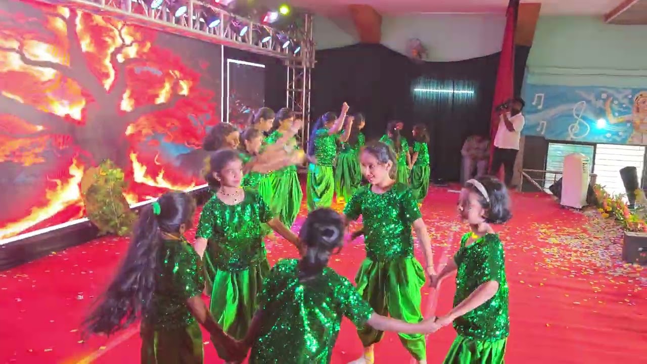 Nature song/❤️💚 save tree 🌴 protect earth 🌍 💗 dance performance 