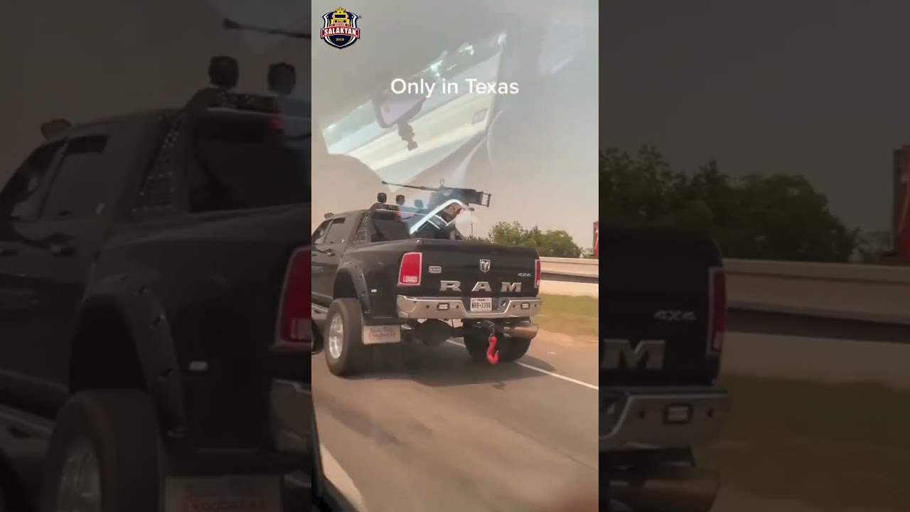 Live in texas 😳🔫                             #gun #texas #viral #dodge #ramtrucks #bacolodsalakyan