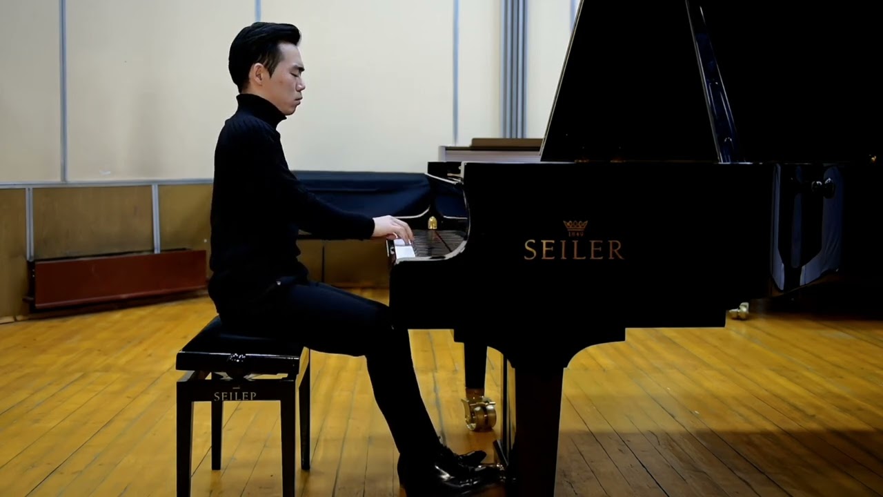Ludwig van Beethoven – Piano Sonata No. 7 in D major, Op. 10, No. 3- Ist Movement  (유모세) 