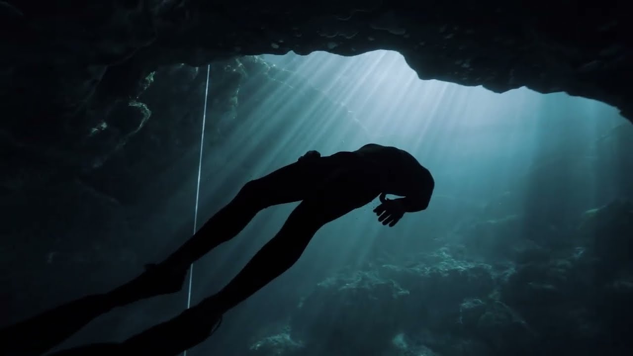 FREEDIVING SPEC AD
