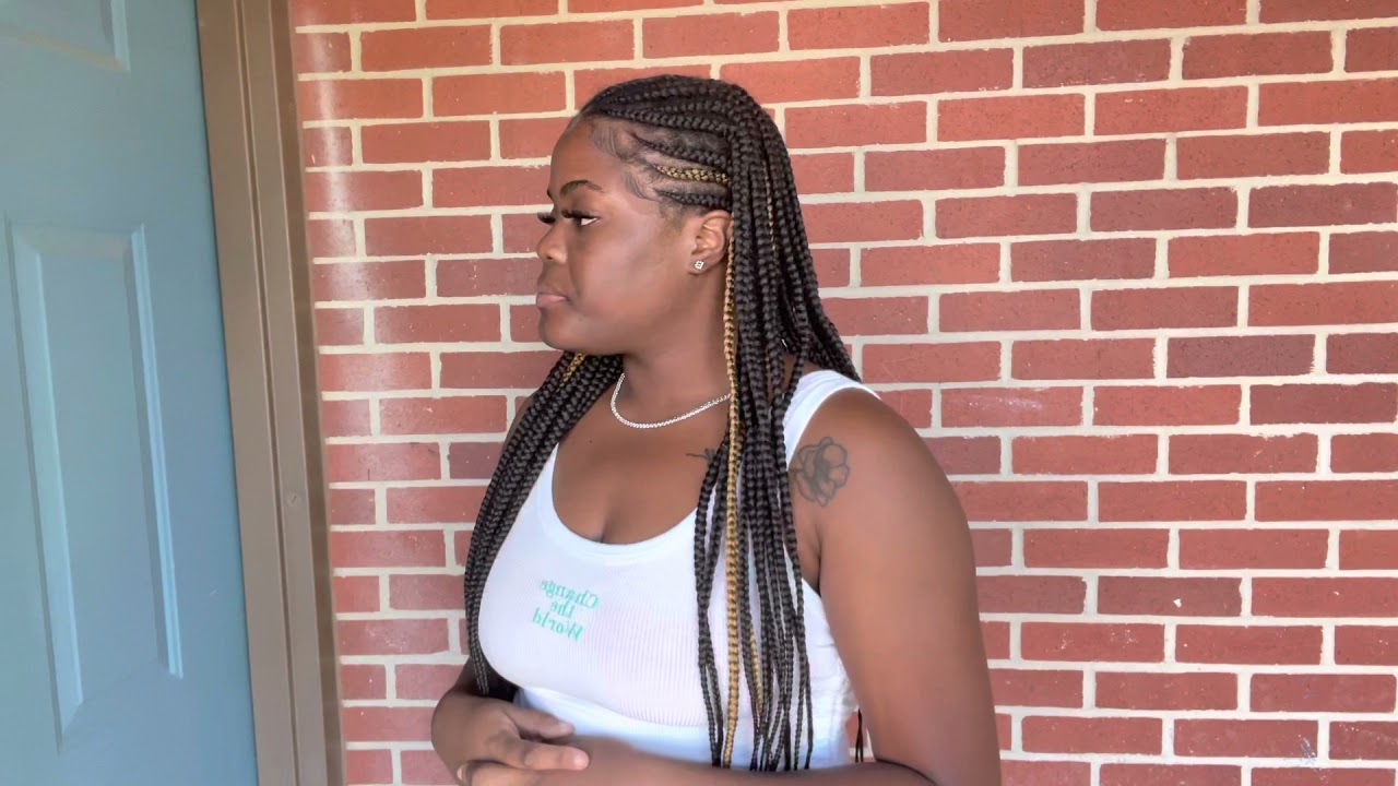 WHEN YOUR BOYFRIEND BABYMAMA GIVE YOU A MASSAGE… 🤣🤣🤣