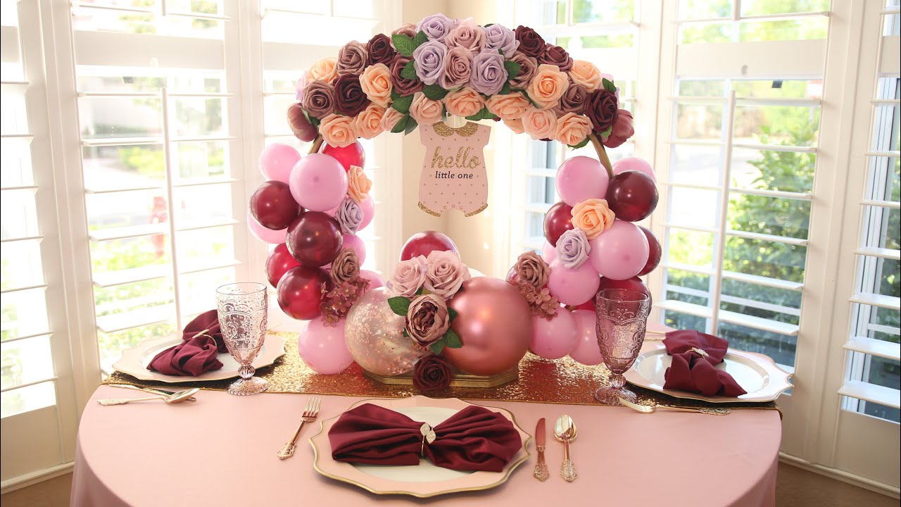 DIY Hula Hoop Balloon Garland Centerpiece