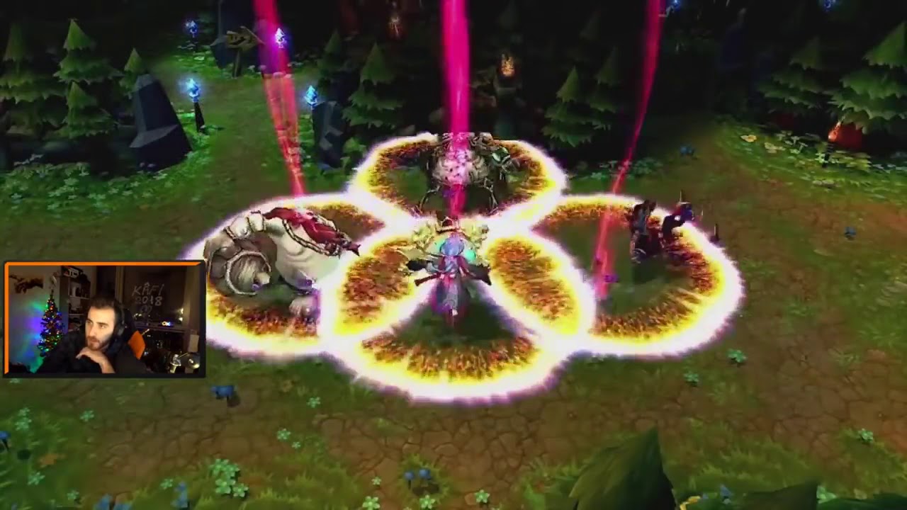 WTCN FERİT EFSANE ESKİ LOL ANLARI İZLİYOR !