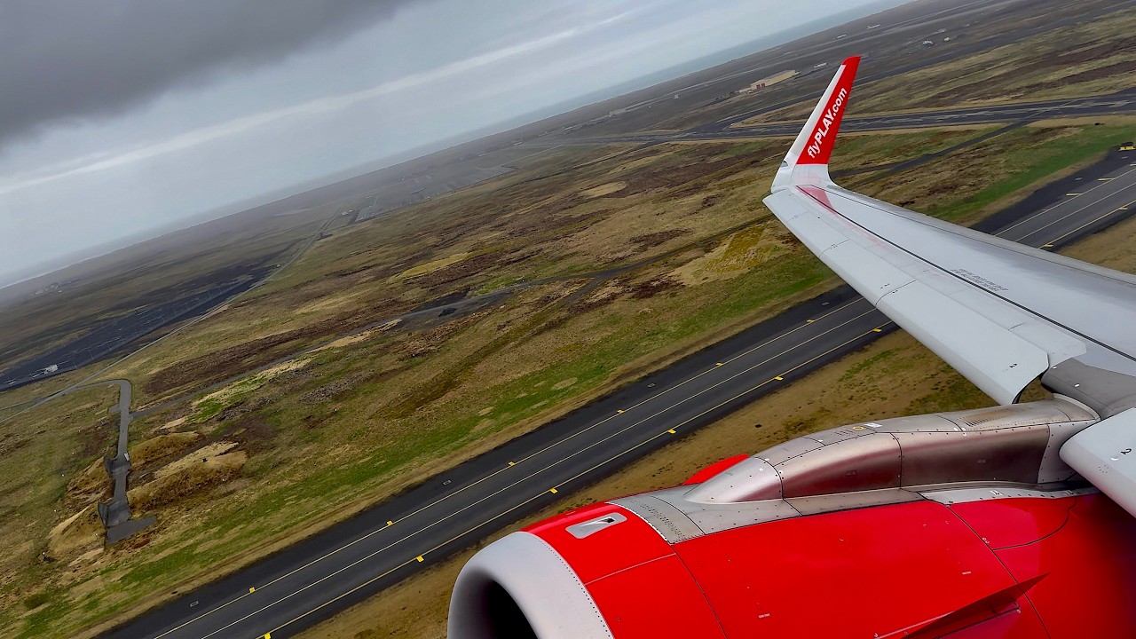 [4K] – Rainy & Overcast Iceland Takeoff – PLAY – Airbus A320-200N – KEF – TF-PPC – SCS 1520