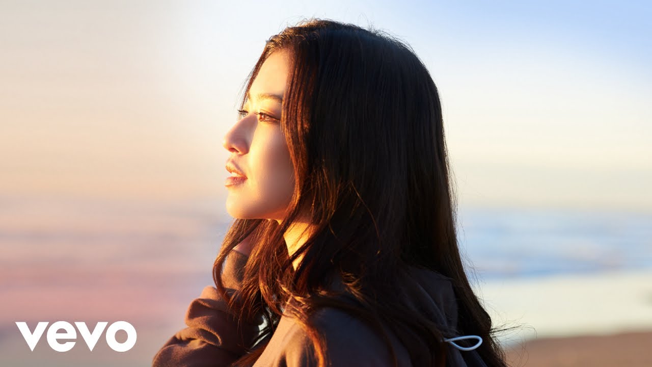 MIREI - Feel Like Making Love (Official Video)
