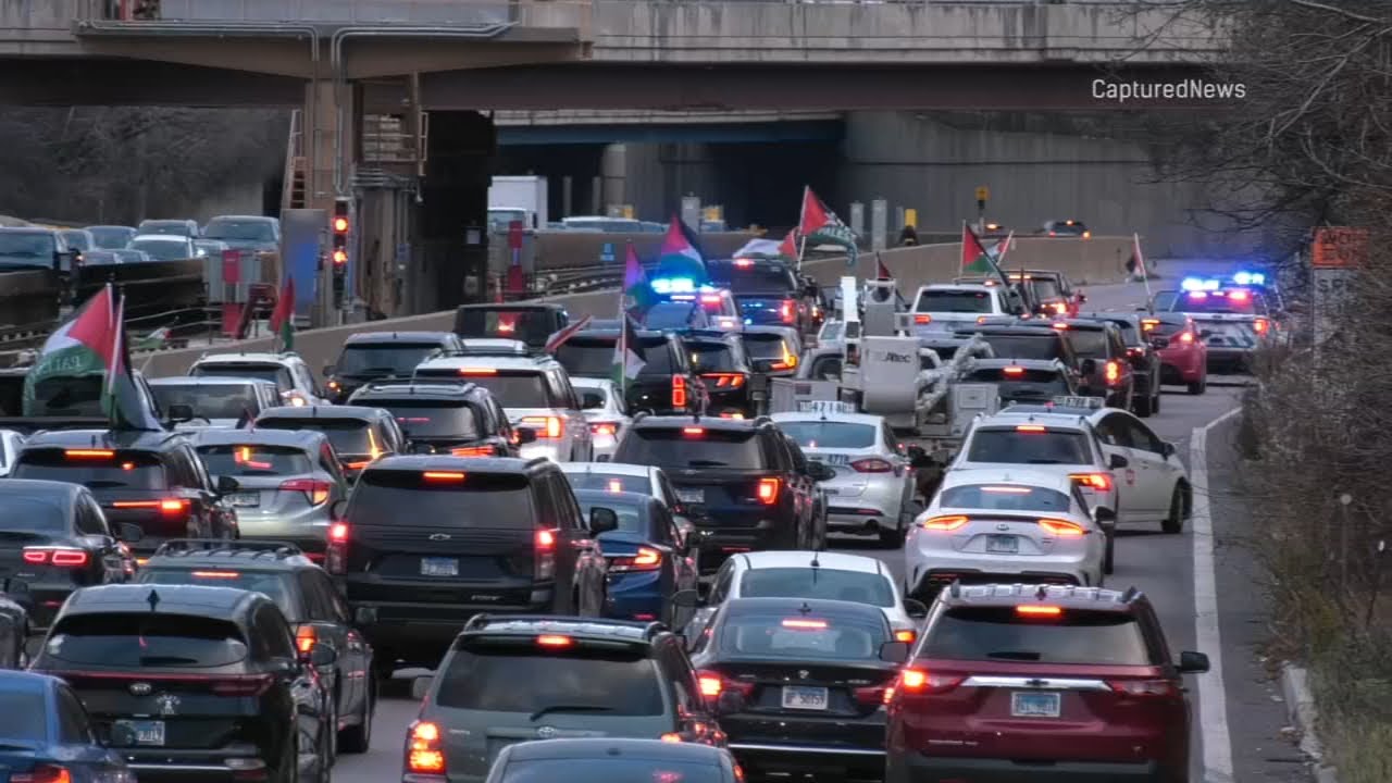 Pro-Palestinian car caravan blocks traffic on Kennedy Expressway