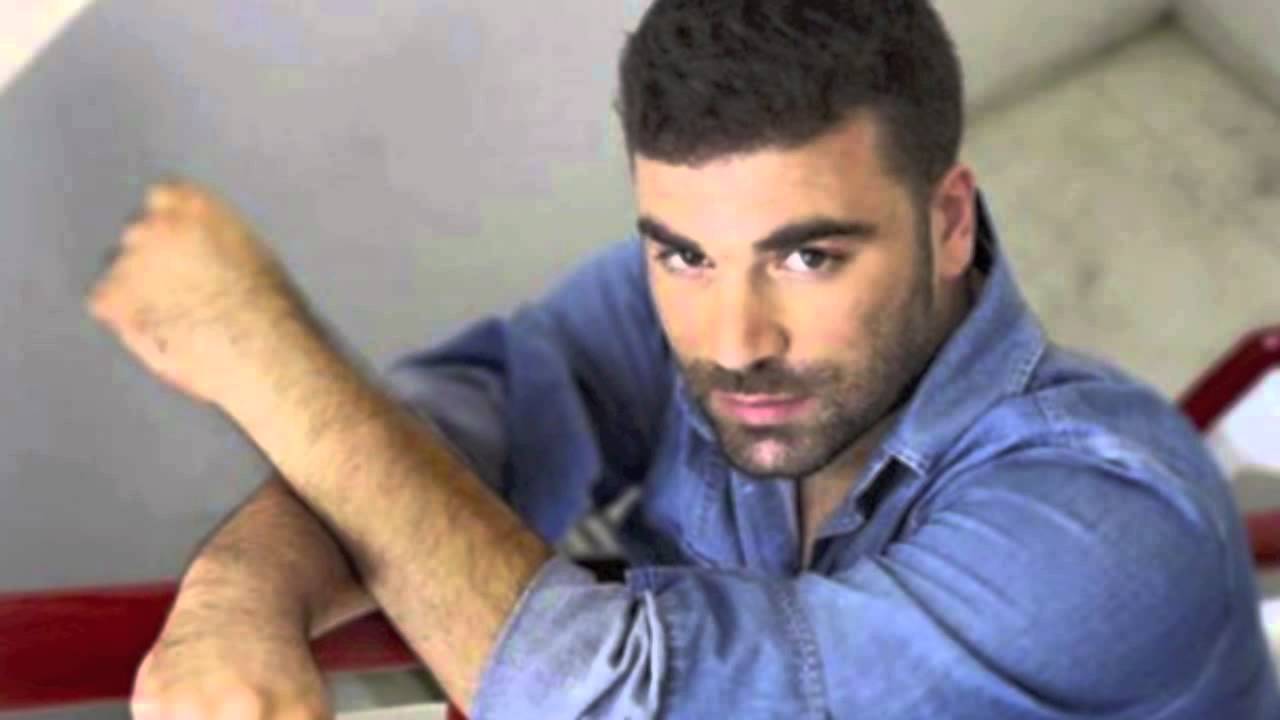 PANTELIS PANTELIDIS - DEN TAIRIAZETE SOU LEW & SYNODEUOMAI (OFFICIAL ACOUSTIC EDIT)