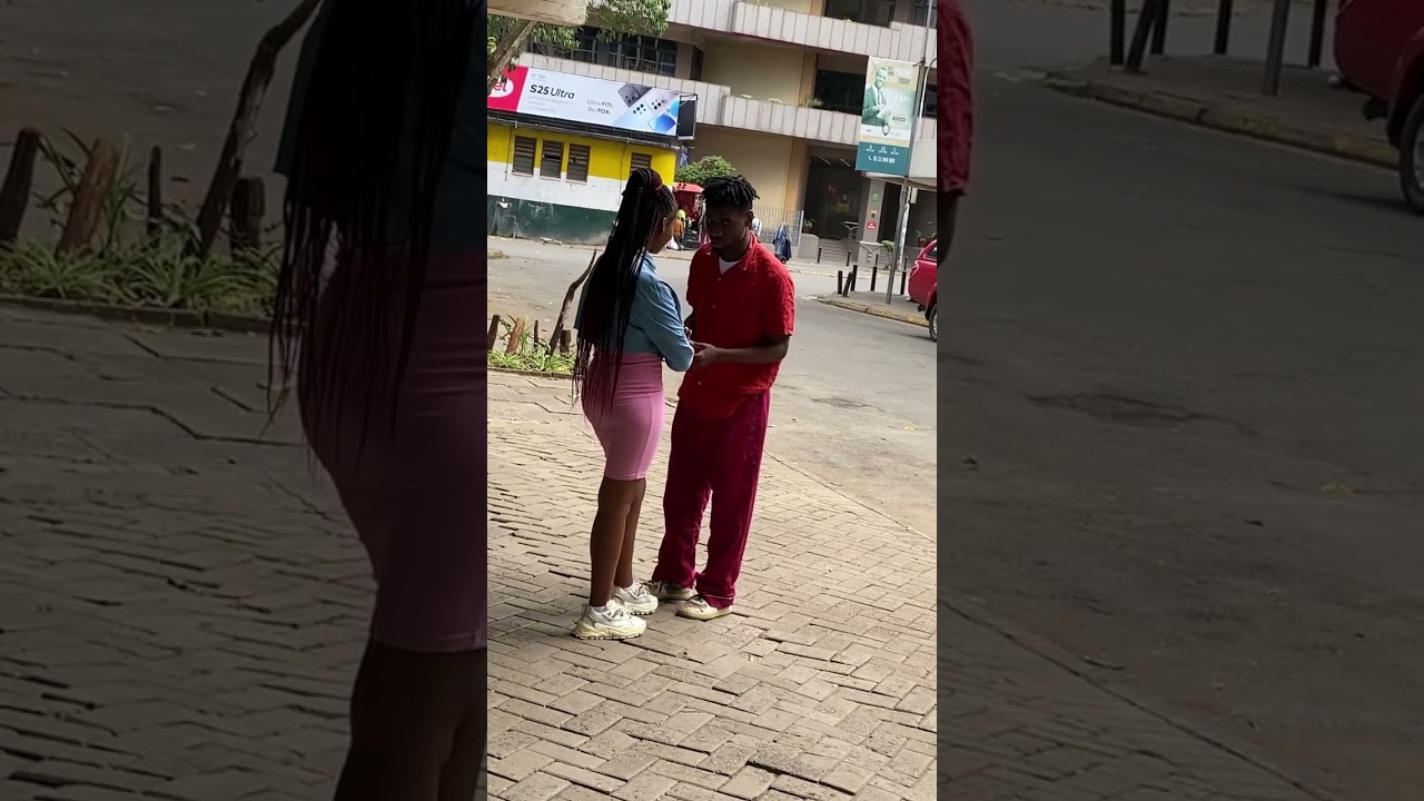 Women and money 💰 😅😅#prankst  #funny  #comedy  #prank