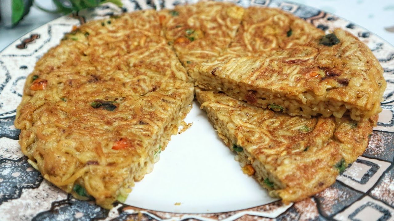 LUARNYA GARING DALAMNYA LEMBUT GURIH!! CARA MEMBUAT MARTABAK MIE TELUR YANG ENAK & ANTI GAGAL