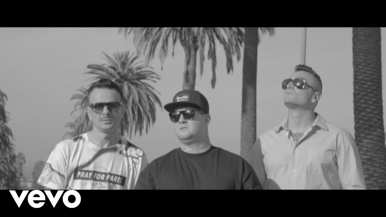 Club Dogo - Dogo In LA
